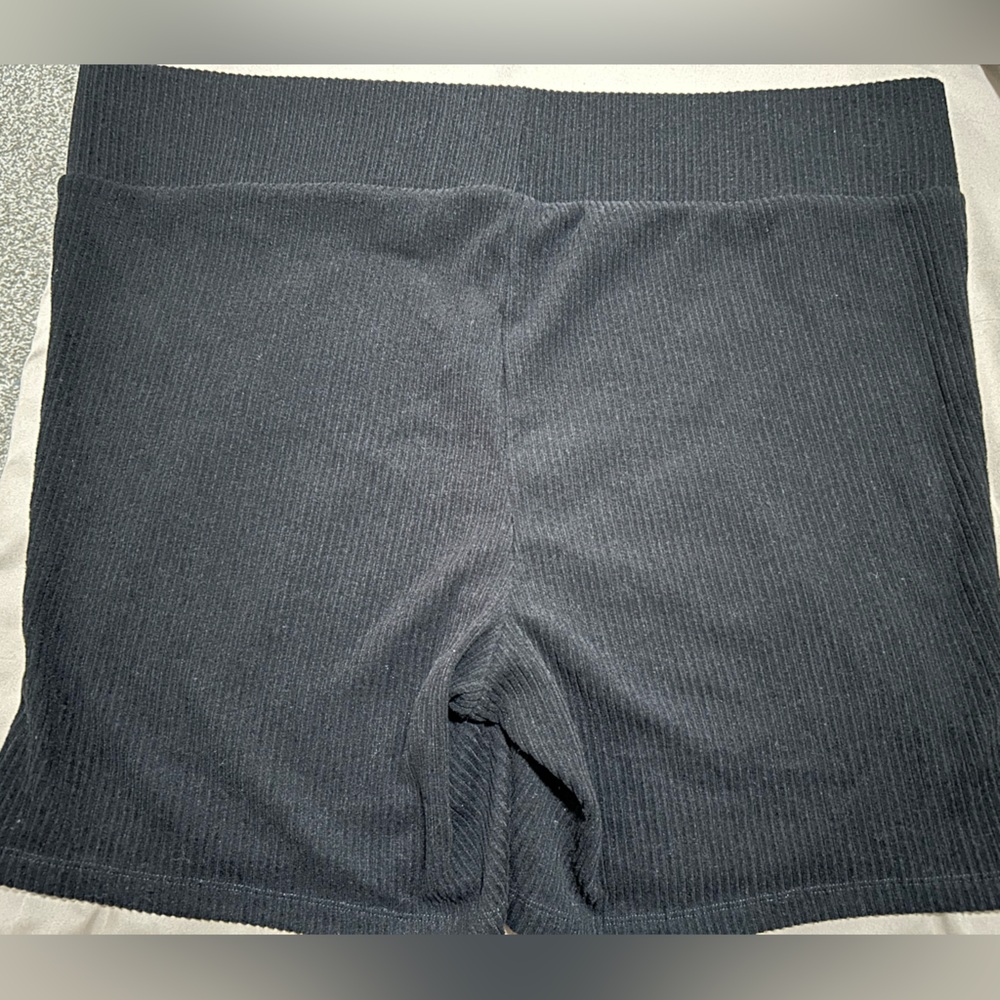 Black Ribbed Bottoms - Picture 7 of 7
